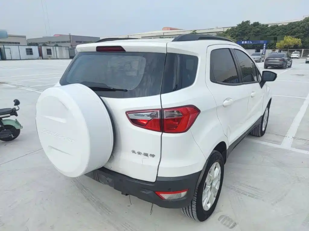 Ford Ecosport — миниатюра 7