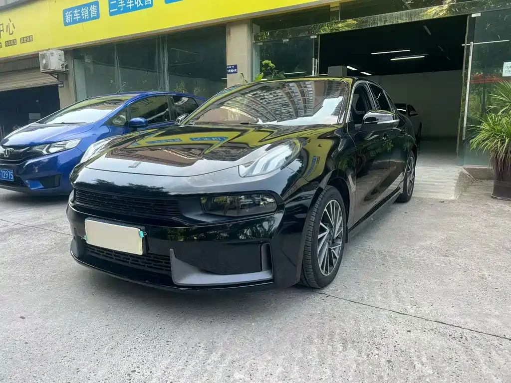 Lynk & Co 03 — миниатюра 2