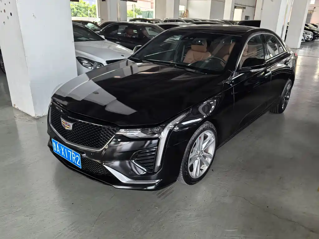 CADILLAC CT4