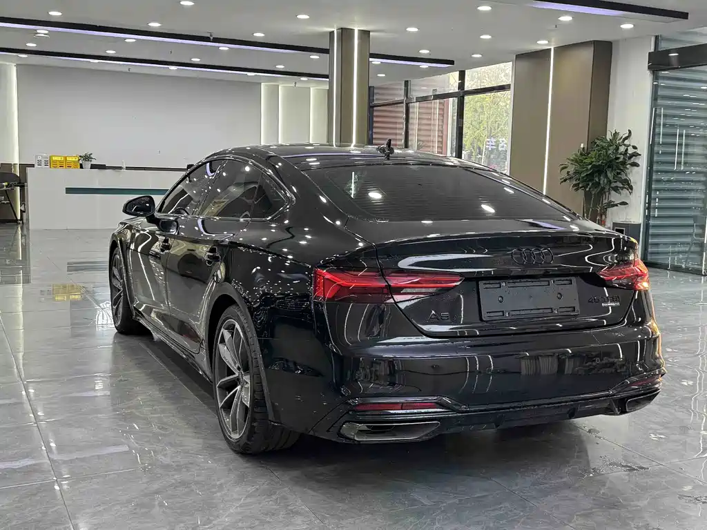 Audi A5 (Import) — миниатюра 9