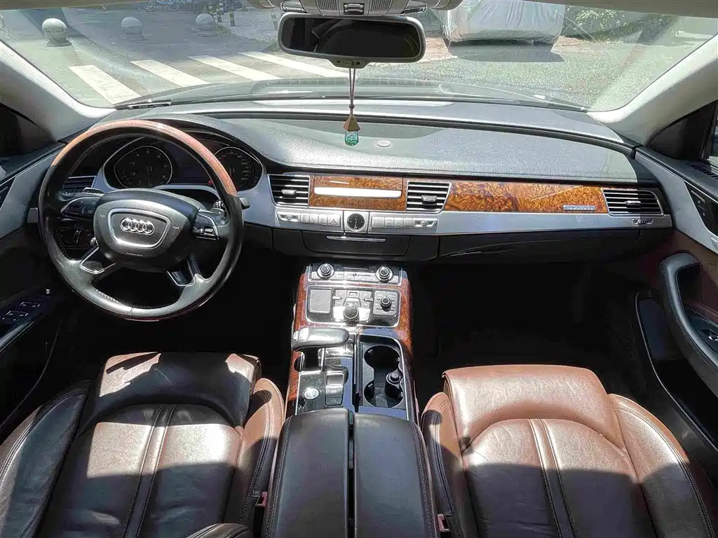 Audi A8 2013 A8L 55 TFSI quattro Luxury