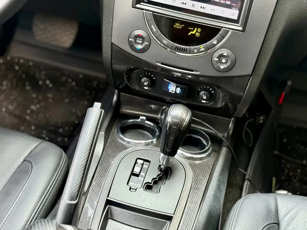 SsangYong Rexton — миниатюра 20