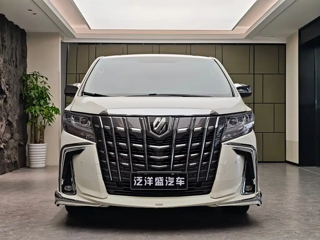 Toyota Alphard 2018 3.5L Luxury