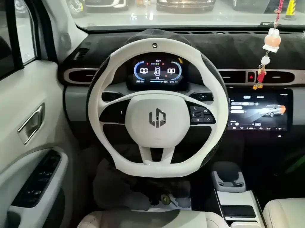 Leapmotor Leapmotor T03 — миниатюра 11