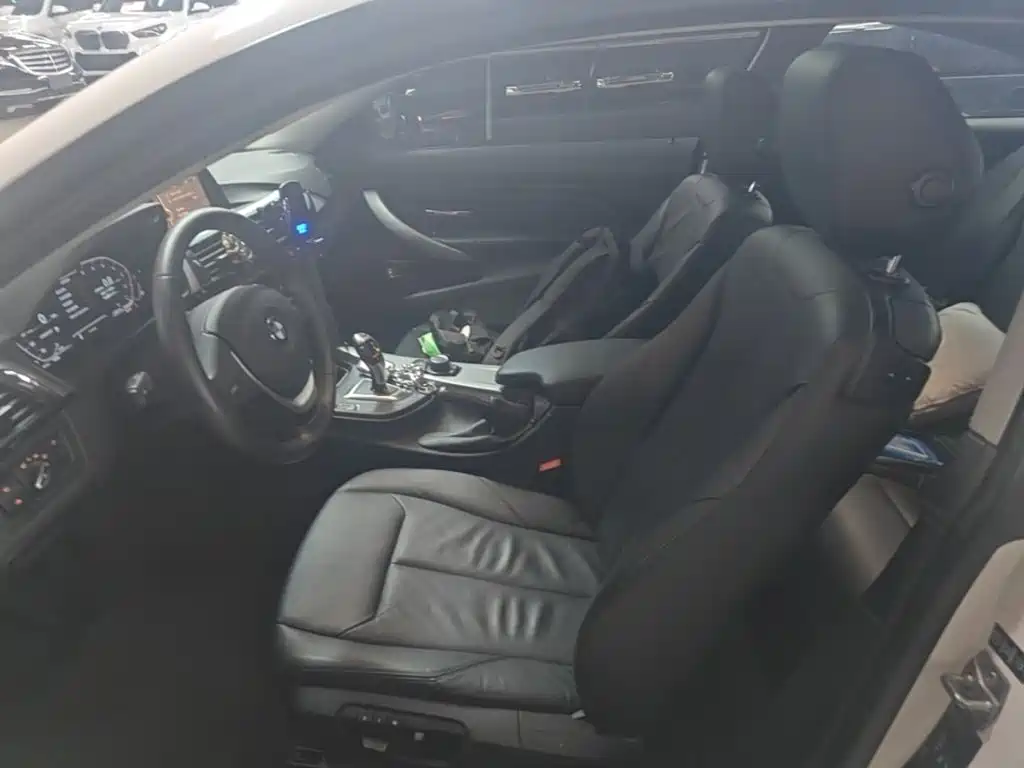 BMW 4 Series — миниатюра 11