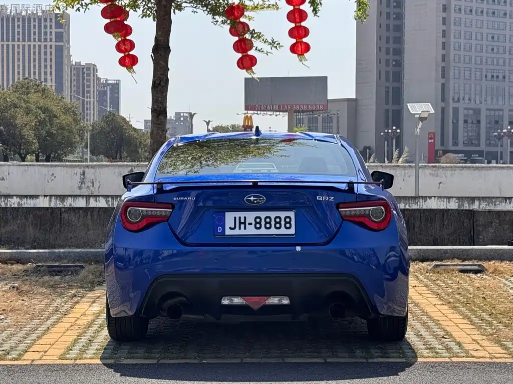 SUBARU BRZ