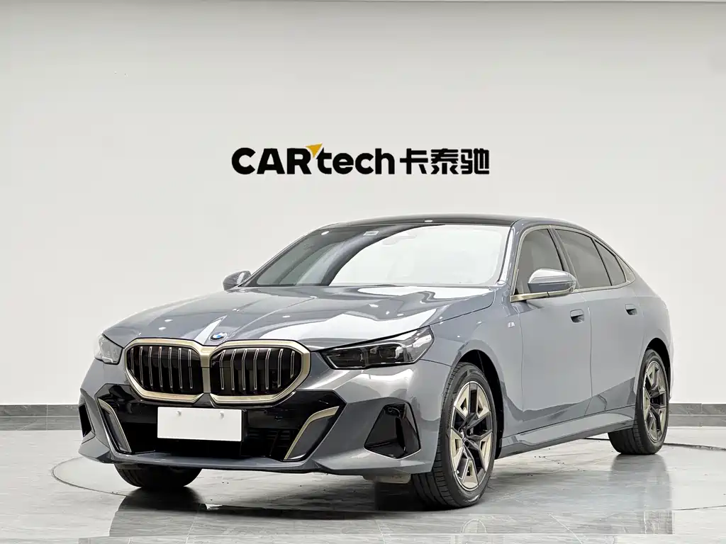 BMW 5 Series 2024