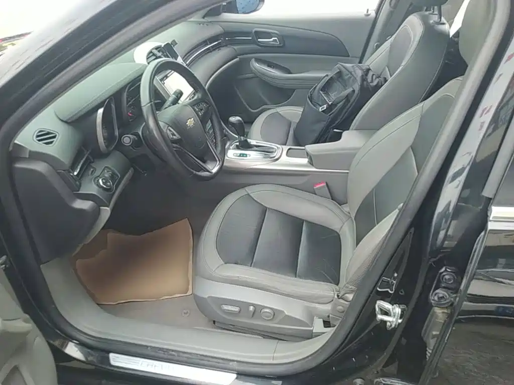 Chevrolet Malibu — миниатюра 15