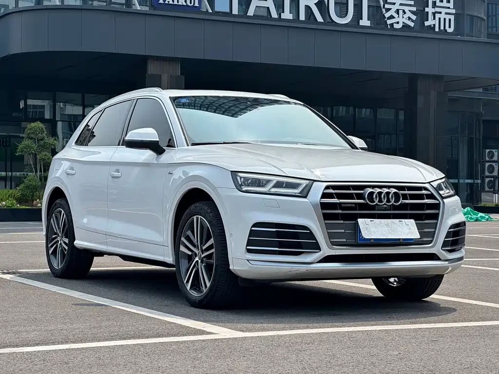 Audi Q5L 2020 45 TFSI Premium Sport