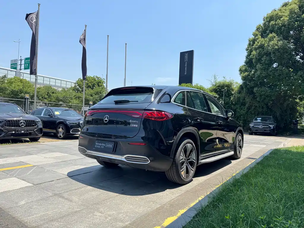 Mercedes-Benz EQE SUV — фотографии объявления, Фото 17