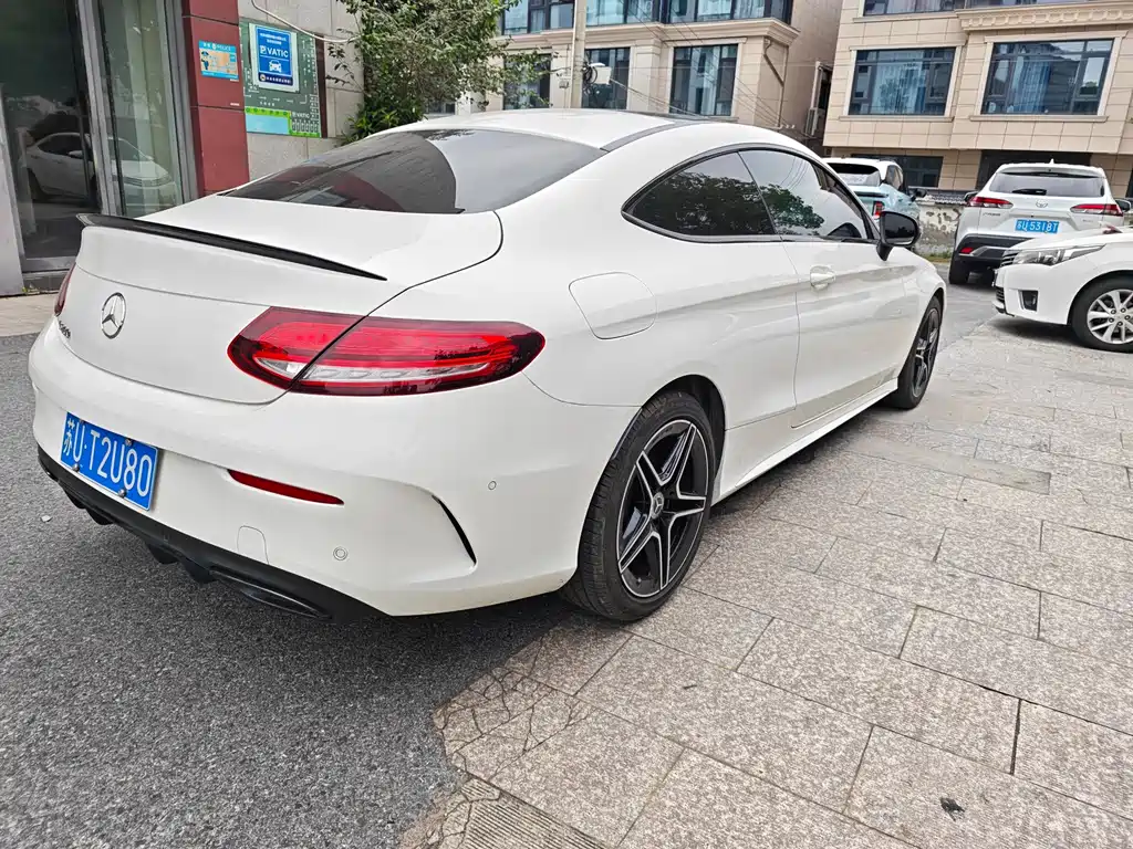 Mercedes-Benz C-Class (Import) — миниатюра 7