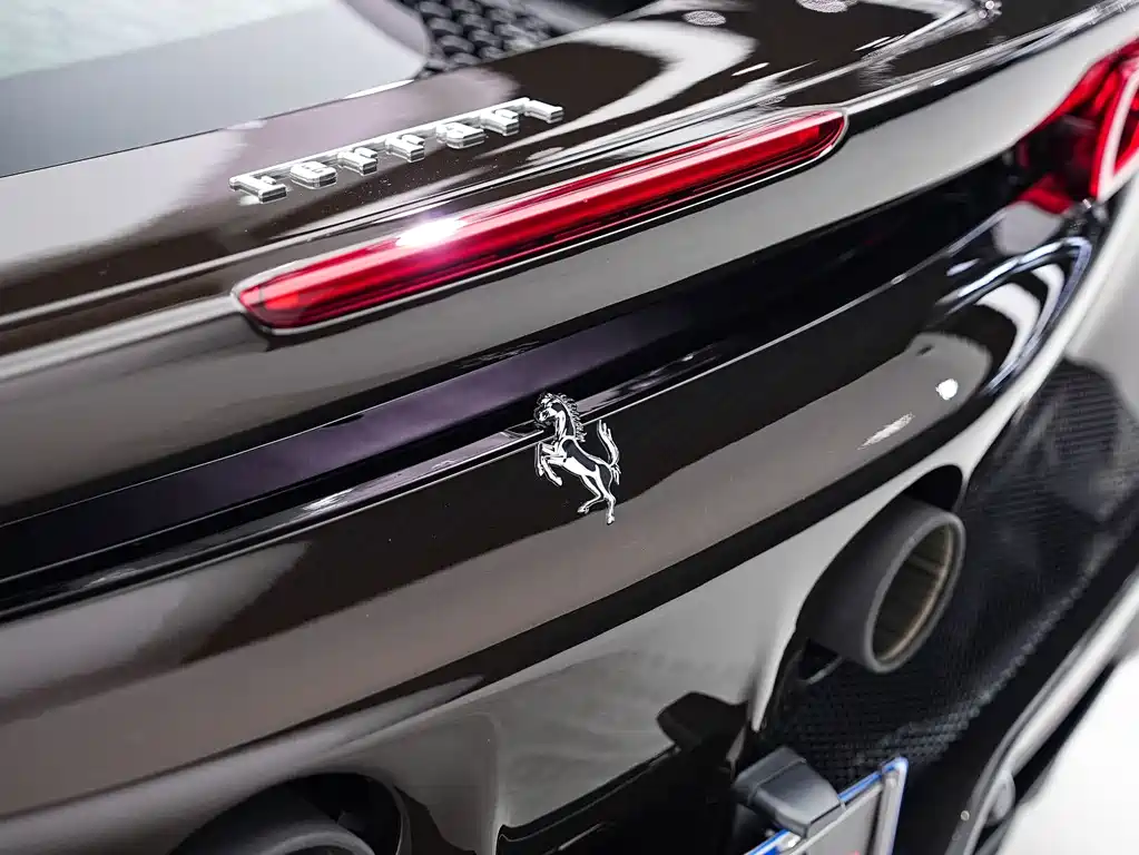 Ferrari SF90 2020 3.9T V8 Stradale