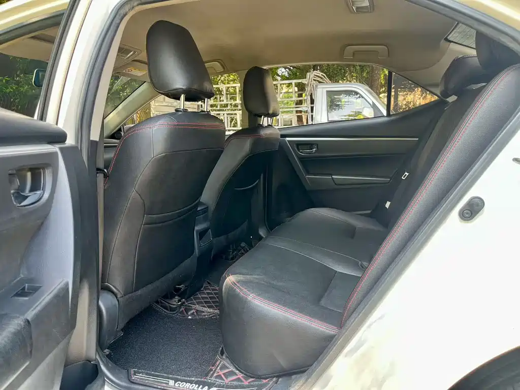 Toyota Corolla — миниатюра 6
