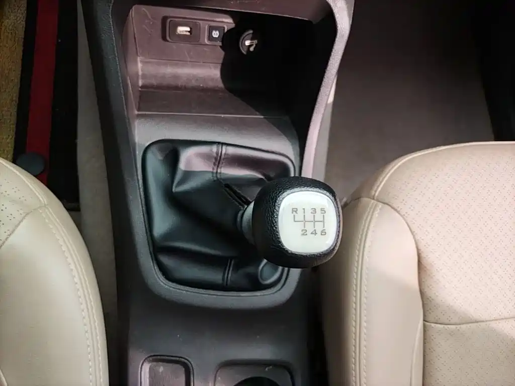 Wuling Hongguang — миниатюра 14
