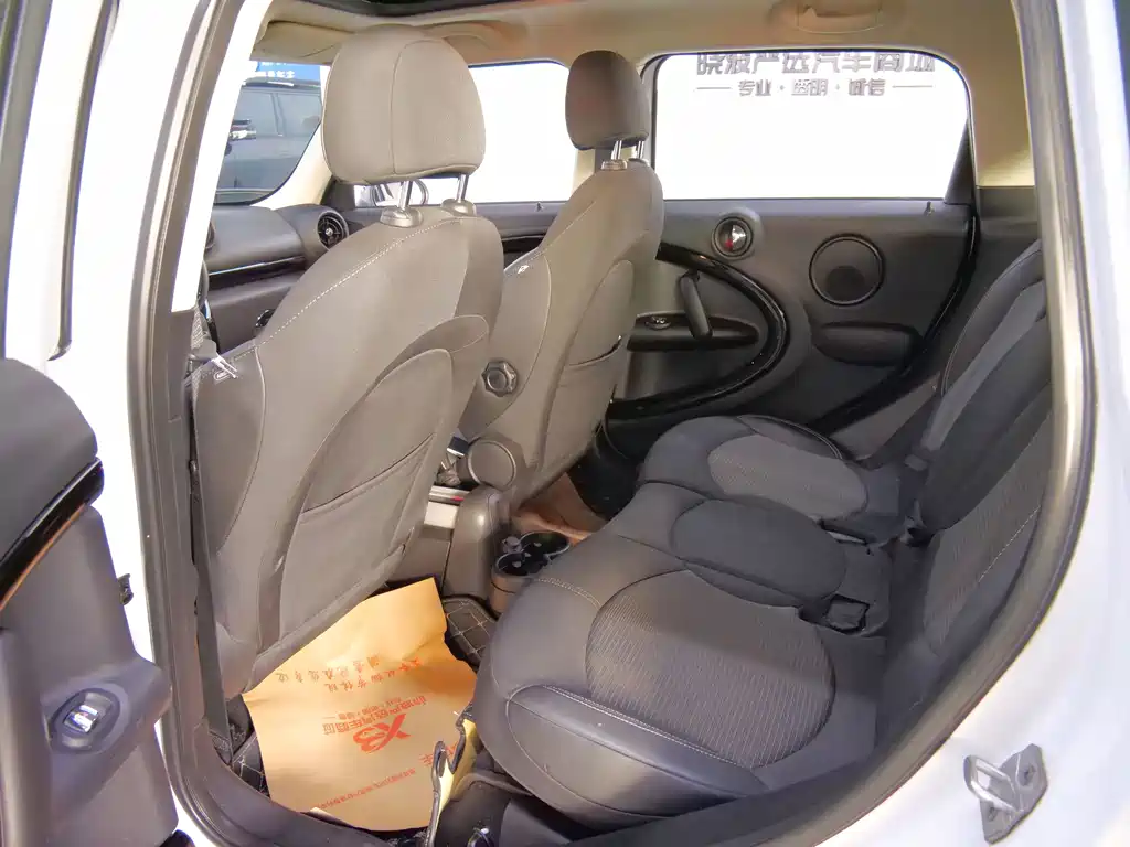 MINI Mini Countryman — миниатюра 11