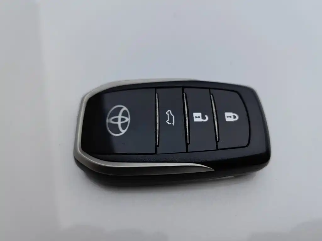 Toyota Prado — миниатюра 19