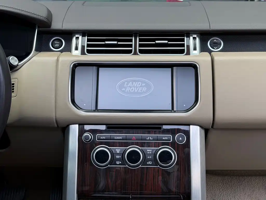 Land Rover Range Rover — миниатюра 9