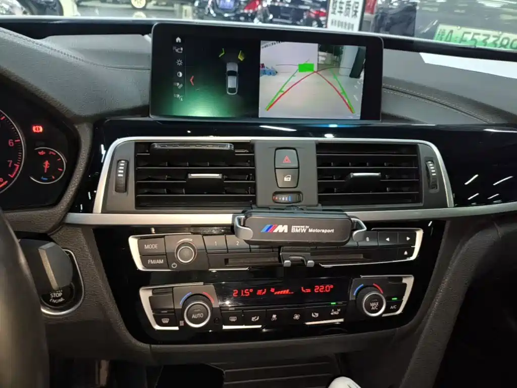 BMW 3 Series GT — миниатюра 13