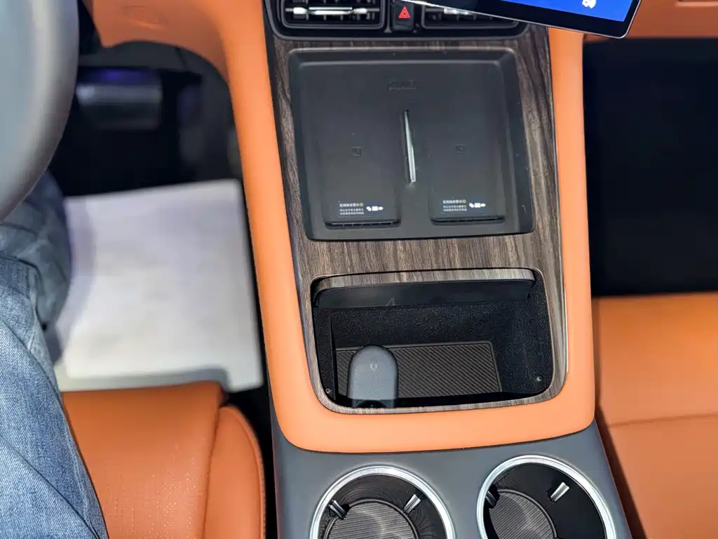 AITO AITO M6 — миниатюра 12