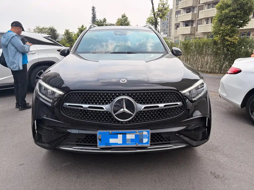 Mercedes-Benz GLC 2024 GLC 300 L 4MATIC 5 мест