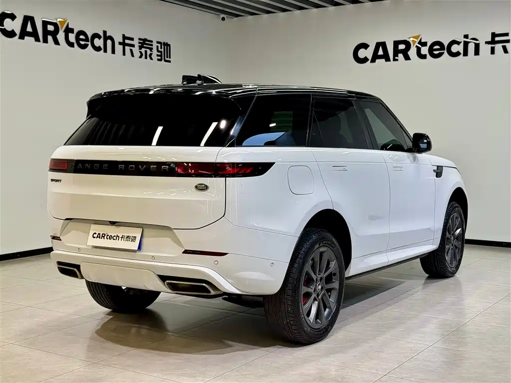 Land Rover Range Rover Sport 2024 400PS Dynamic SE