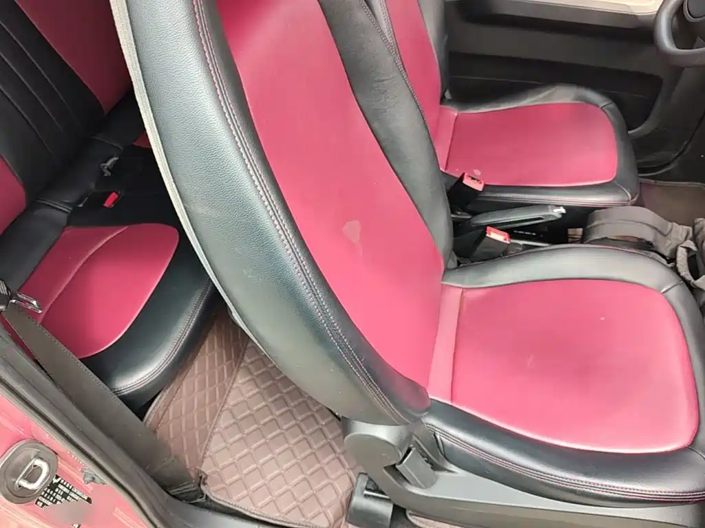 Wuling MINIEV — миниатюра 25