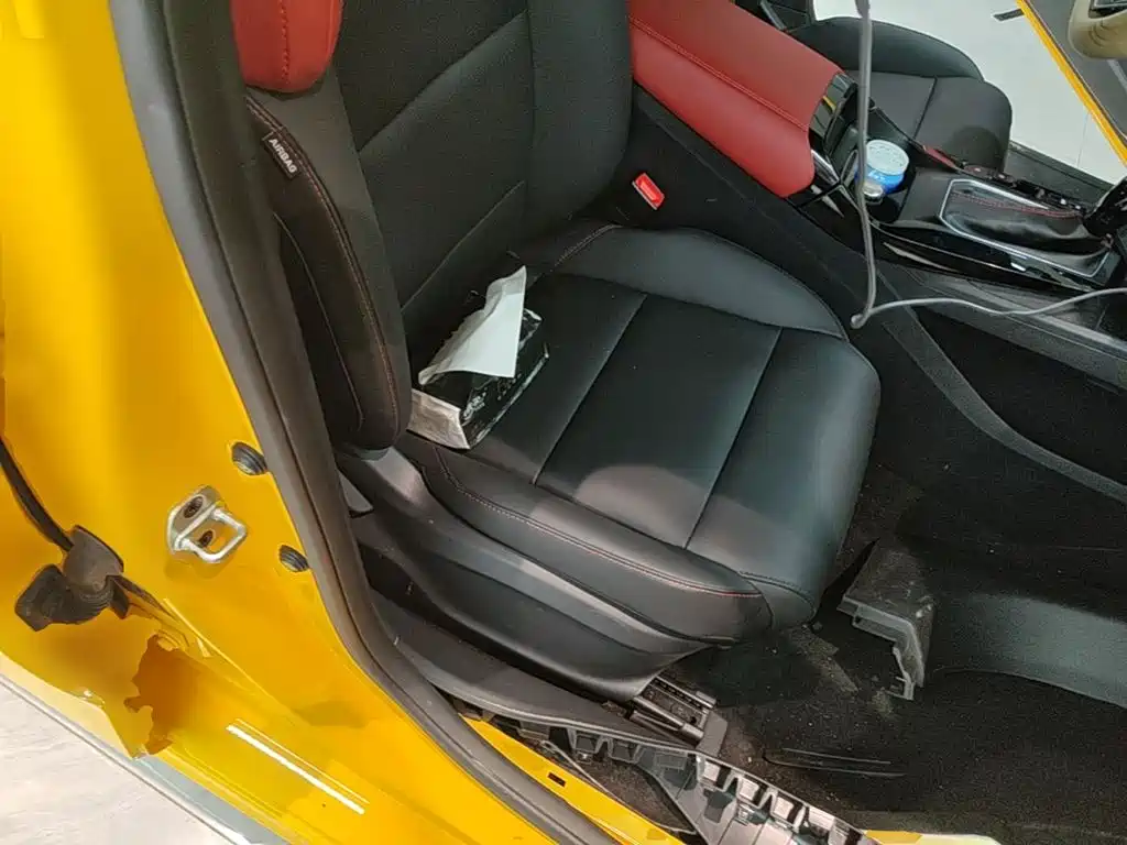 MG MG5 — миниатюра 25