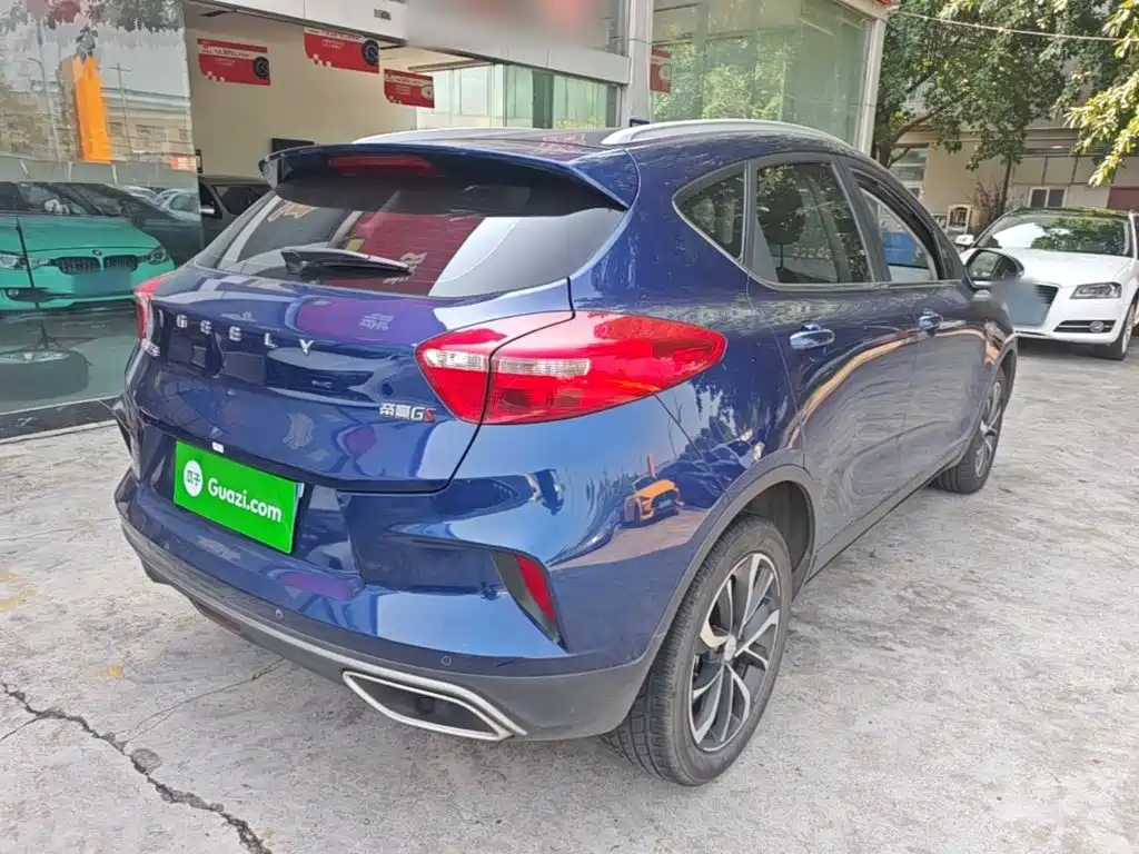 Geely Emgrand GS — миниатюра 7