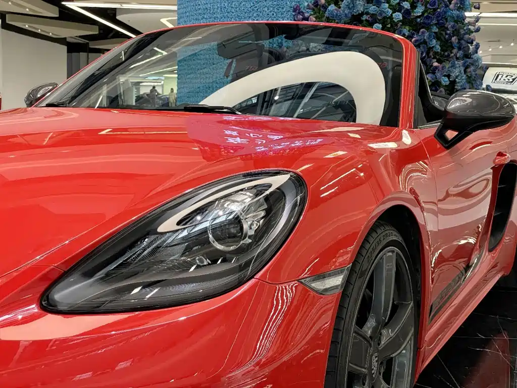 Porsche 718 2019 Boxster T 2.0T