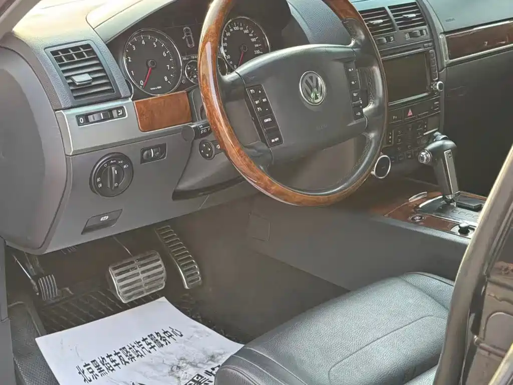 Volkswagen Touareg — миниатюра 9