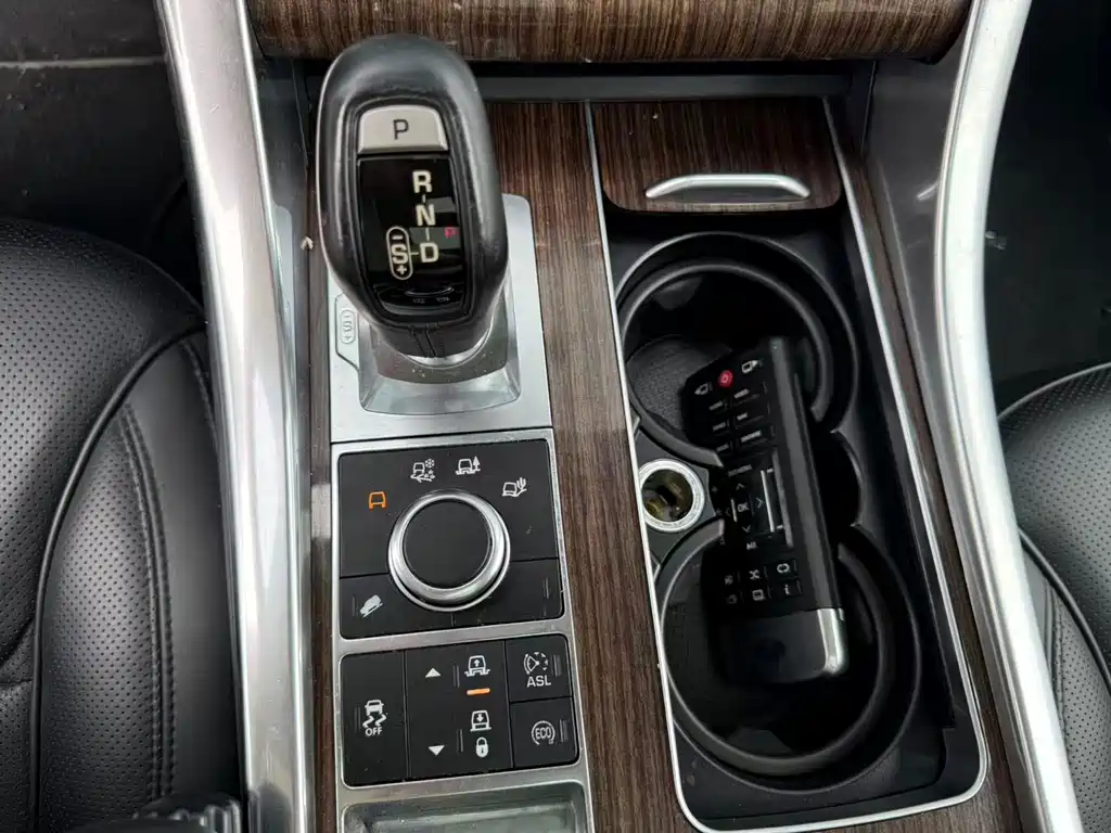 Land Rover Range Rover Sport 2014 3.0 SC V6 HSE