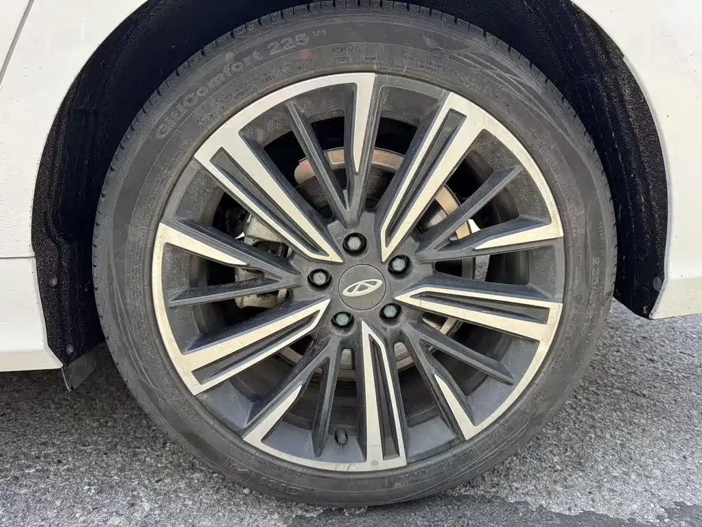 Chery Arrizo 8 — миниатюра 13