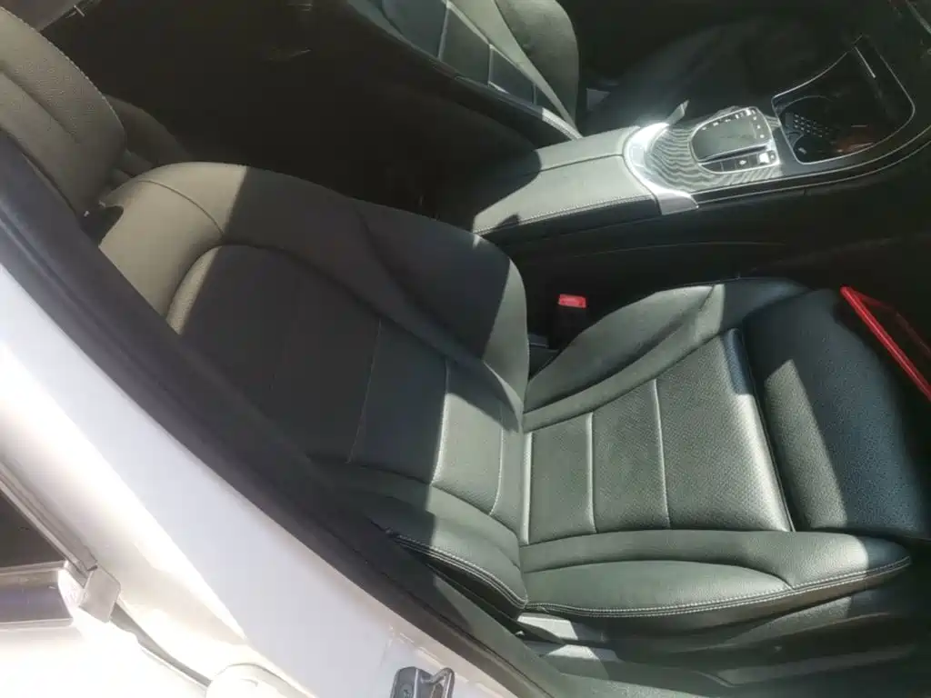 Mercedes-Benz C-Class — миниатюра 25