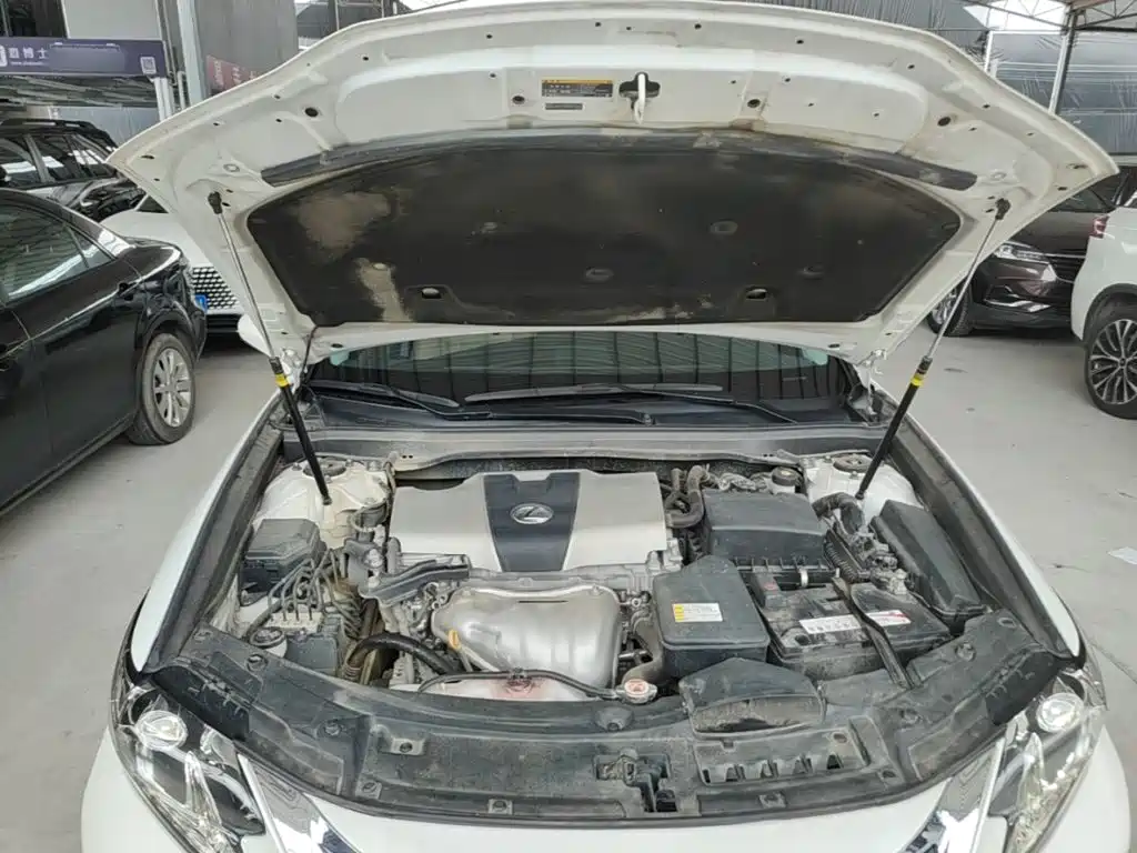 Lexus ES — миниатюра 20