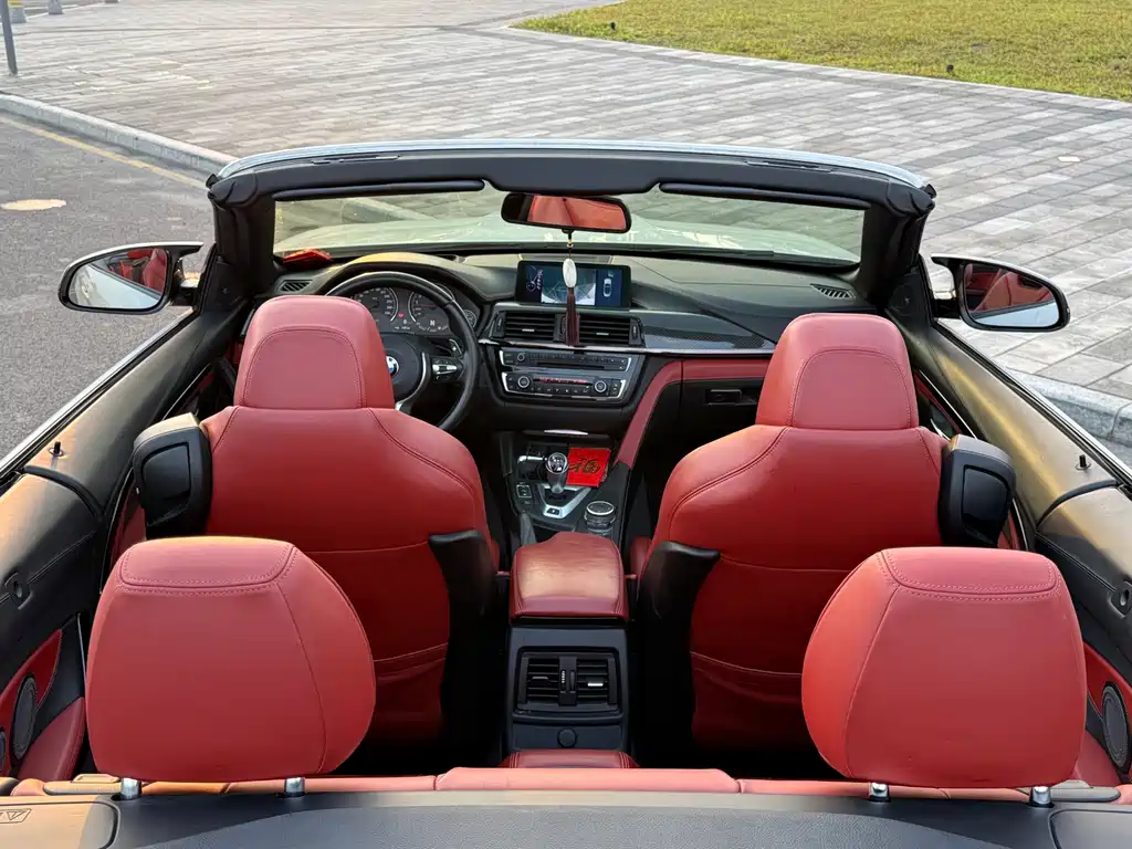 BMW M4 — миниатюра 8