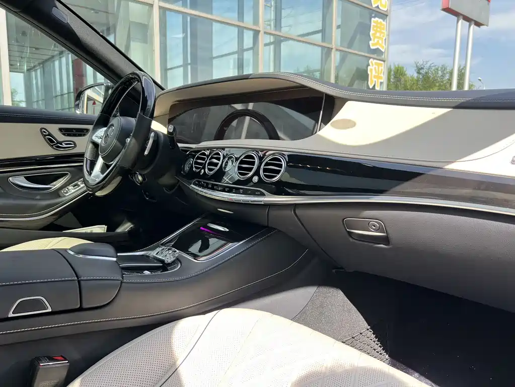 Mercedes-Benz S-Class — миниатюра 15