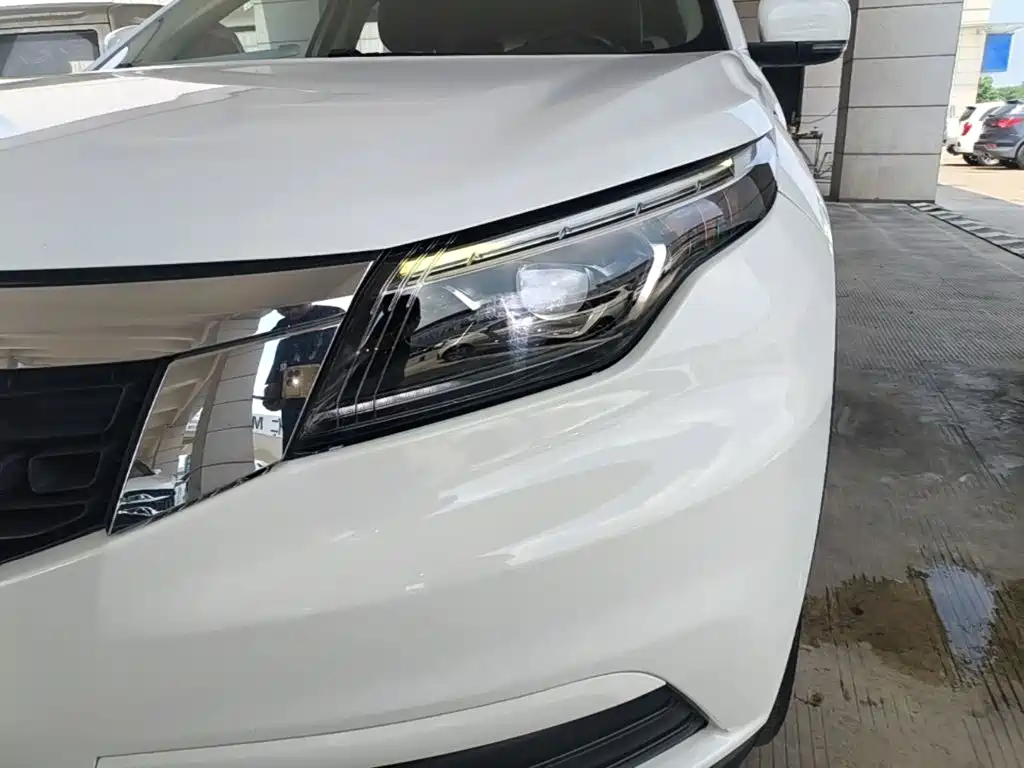 Qoros Qoros 5 — миниатюра 24