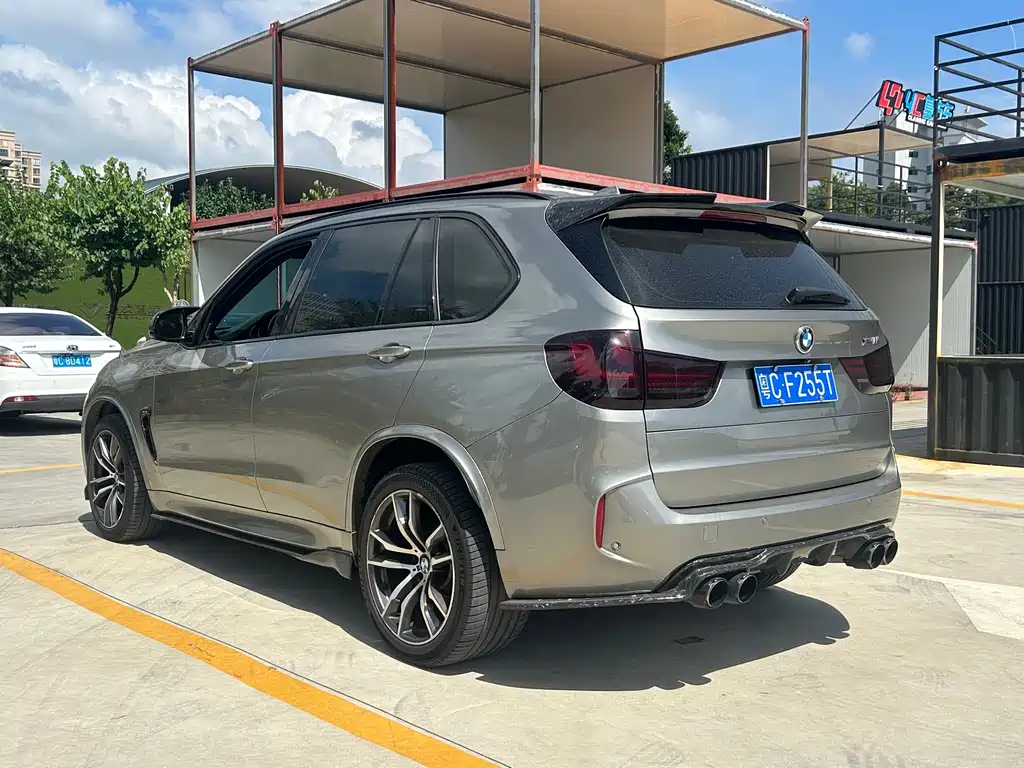 BMW X5 M — миниатюра 7