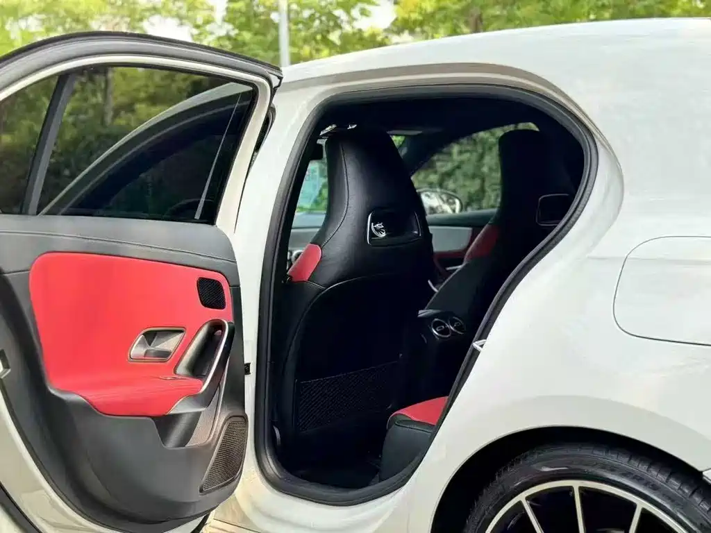 Mercedes-Benz A-Class AMG (Import) — миниатюра 4