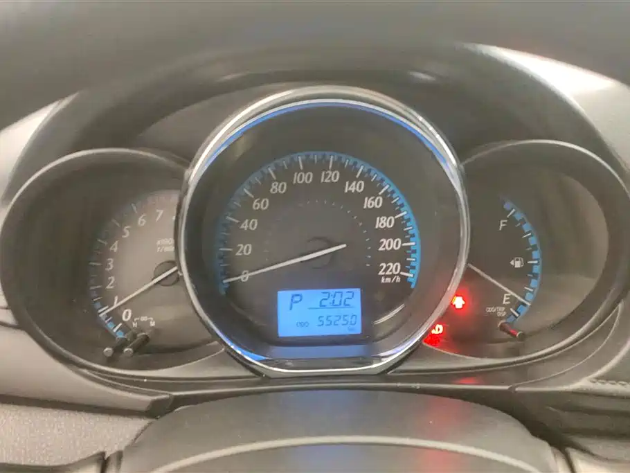 TOYOTA YARIS L ZHIXUAN