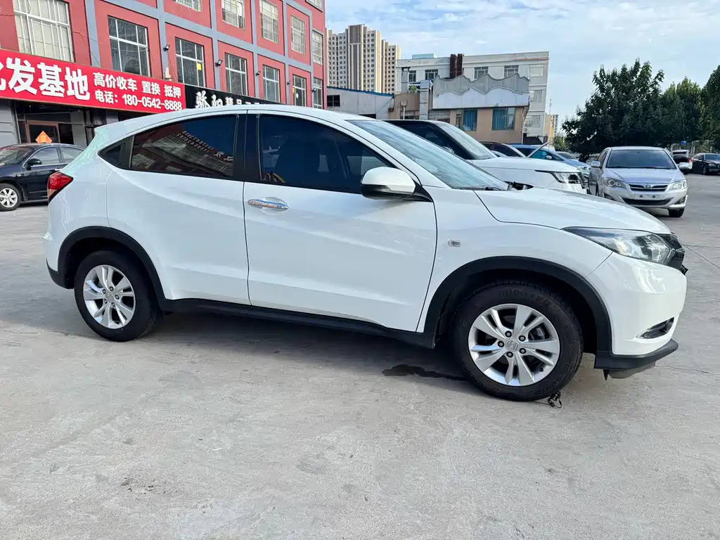 Honda Vezel — миниатюра 7
