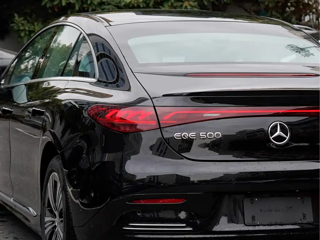 Mercedes-Benz EQE 2025 500 4MATIC