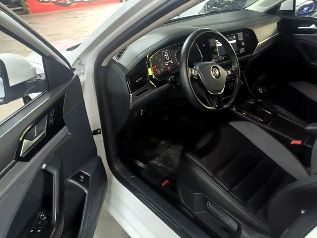 Volkswagen Sagitar — миниатюра 16