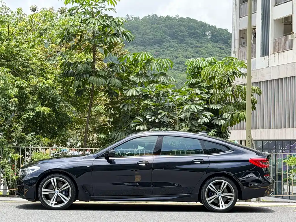BMW 6 GT 2018 640i xDrive M Sport