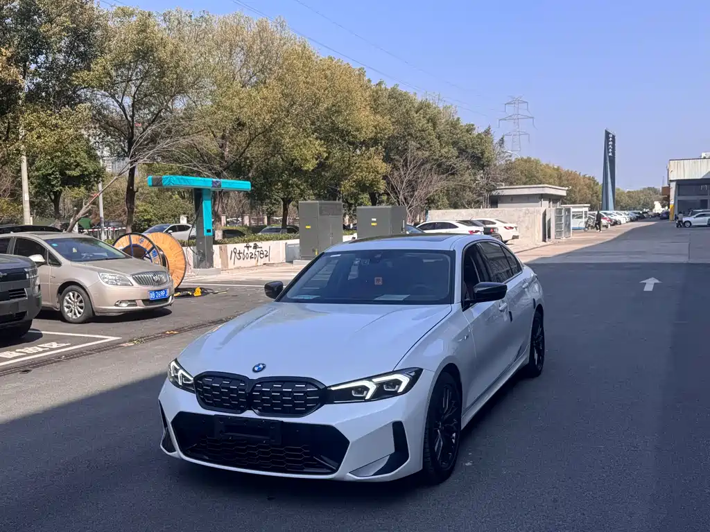 BMW 3 Series 2022