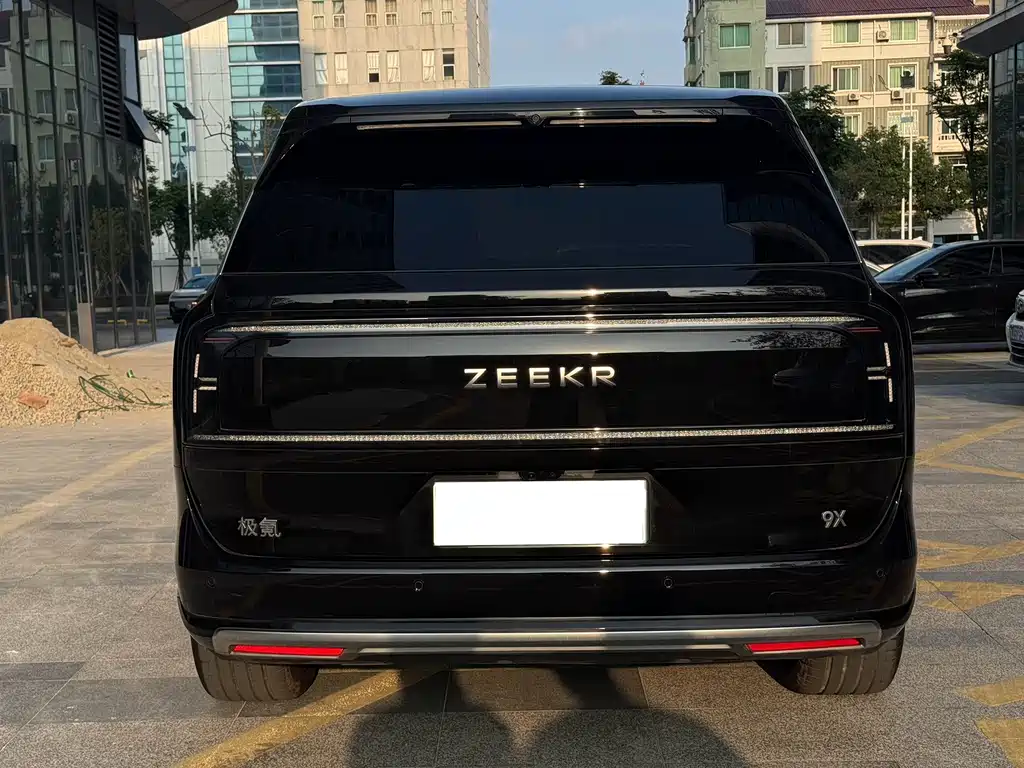 Zeekr 9X — миниатюра 5