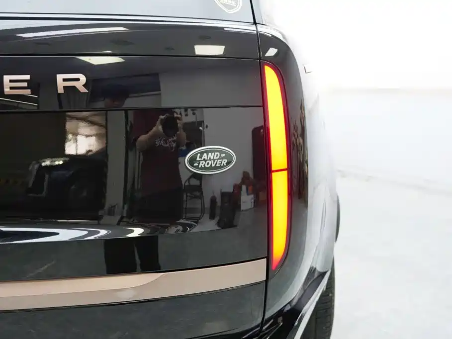 Land Rover Range Rover — миниатюра 14