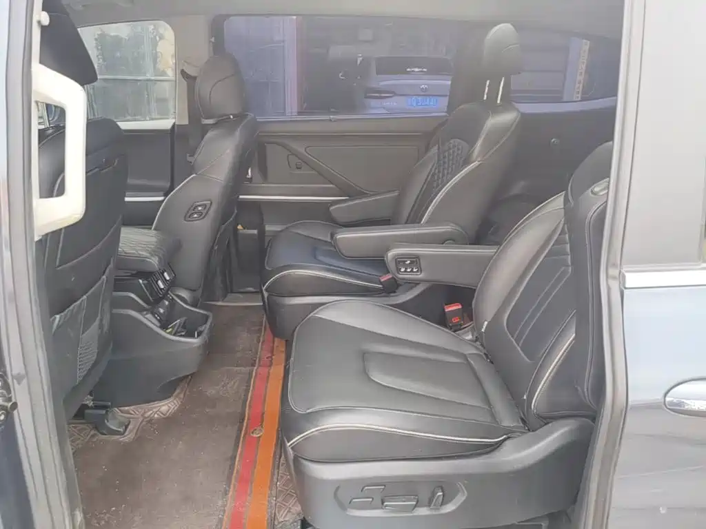 Hyundai Custo — миниатюра 17
