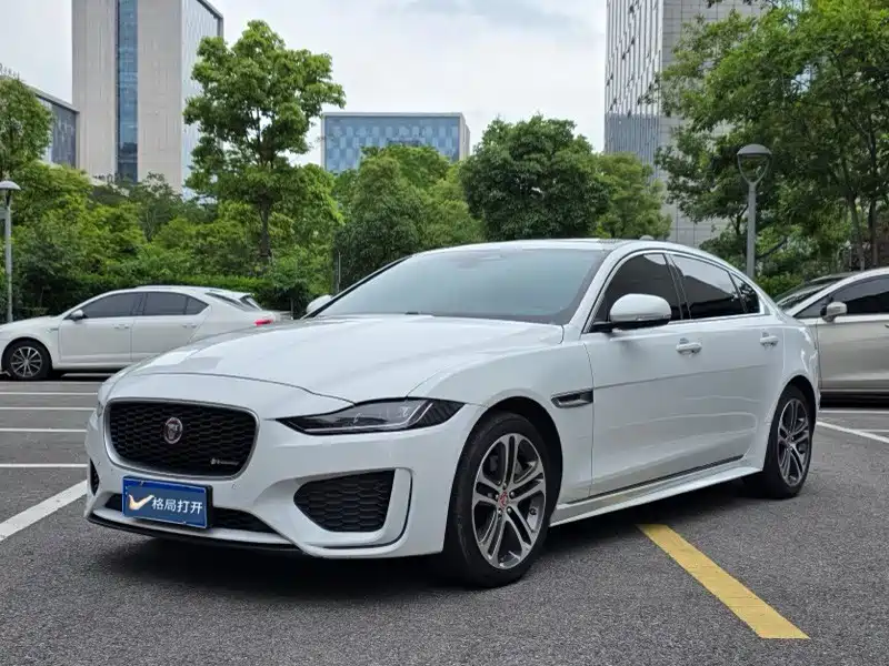 Jaguar XEL