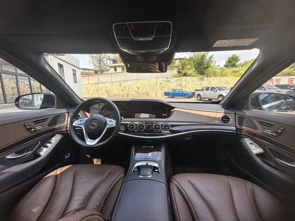Mercedes-Benz S-Class — миниатюра 11